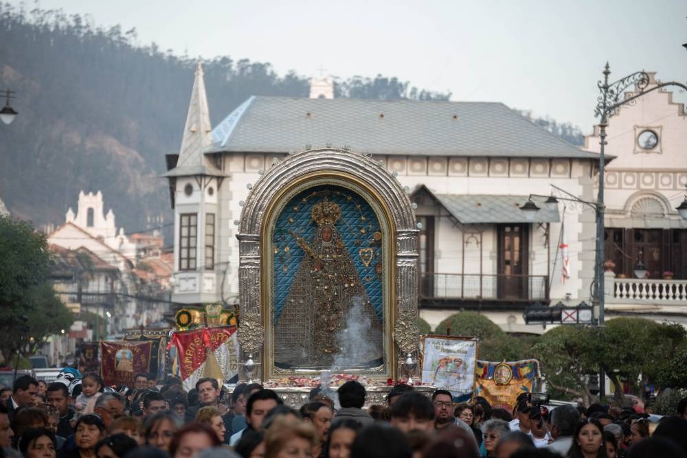 Come to the White City and celebrate with us: Discover the "Mamita Gualala."